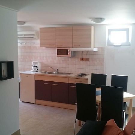 Apartment Sara Umag Exteriör bild